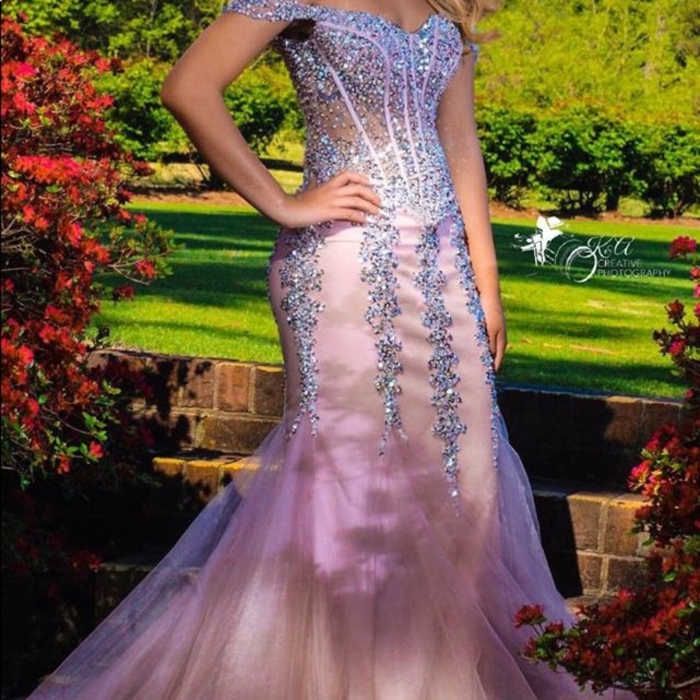 Prom dress